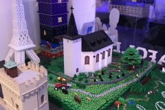 20180916_095754433_iOS-1-scaled